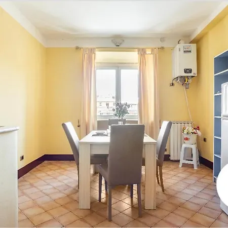 3c Domus St Peter Centro Apartman *